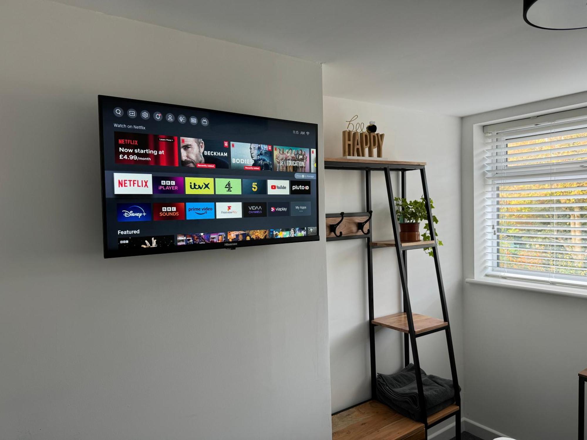 Modern 1 Bed Apartment With Car Parking Bitton Extérieur photo